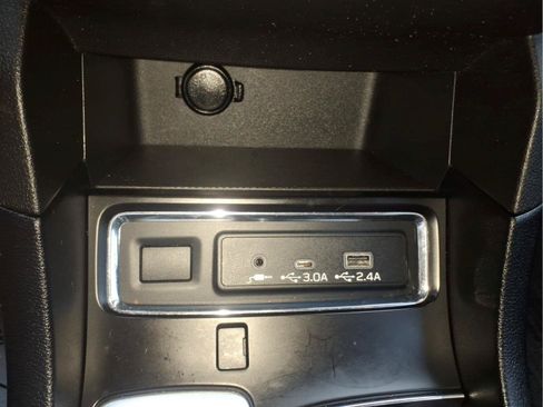 Used 2023 Subaru Ascent Limited AWD/4WD image 26