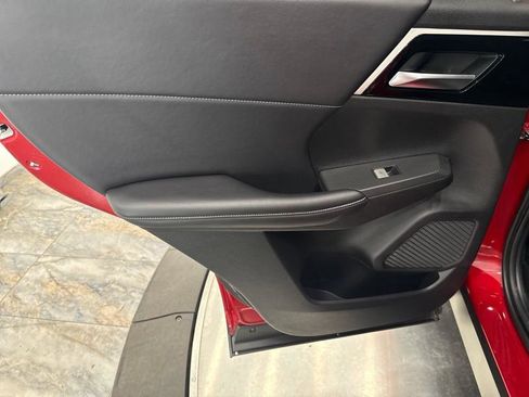 Used 2024 Mitsubishi Outlander SE image 62