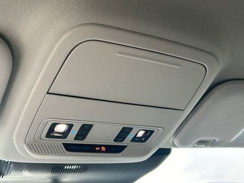 Certified 2025 Ford Explorer Active w/ Active Comfort Package image 26