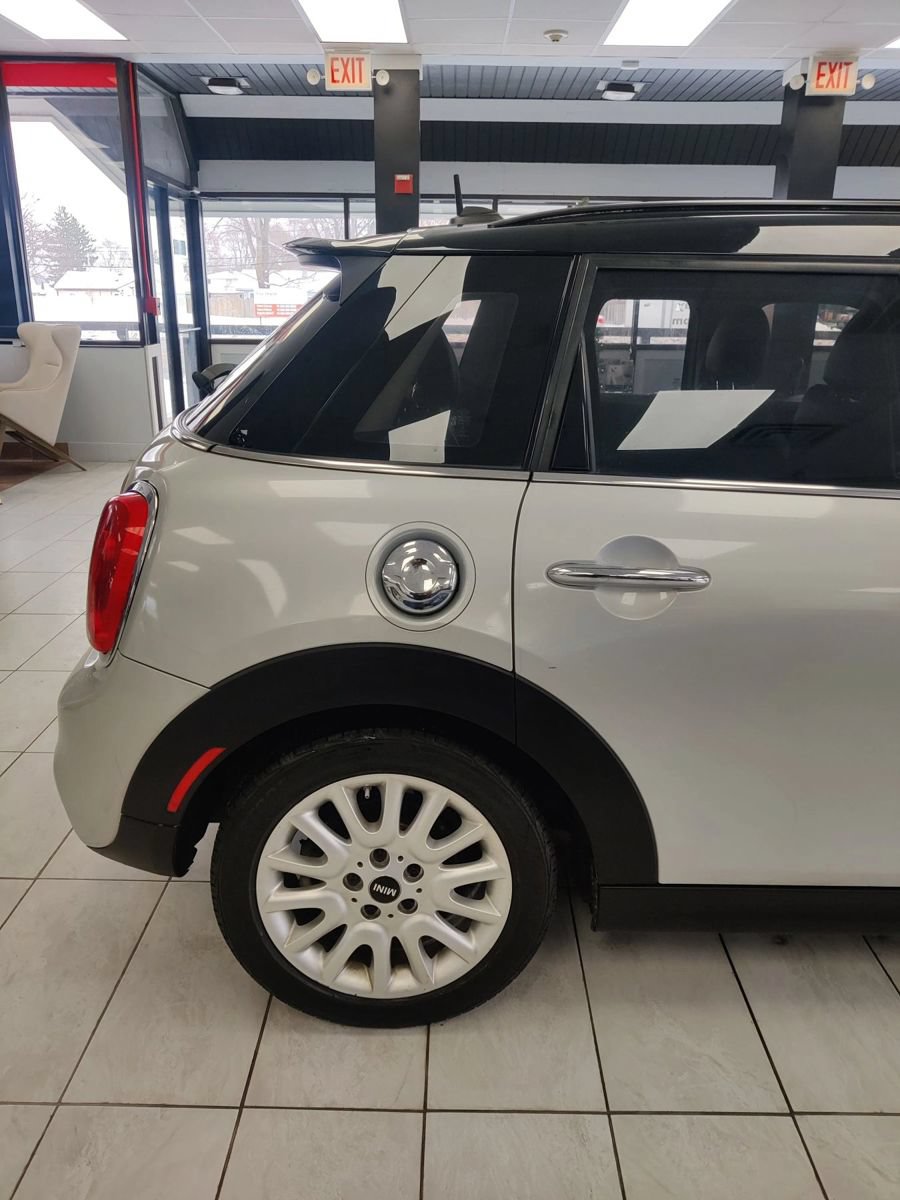 Used 2016 MINI Cooper S FWD image 10