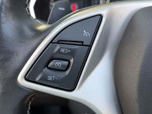 Used 2019 Chevrolet Corvette Stingray w/ Carbon Flash Badge Package image 25