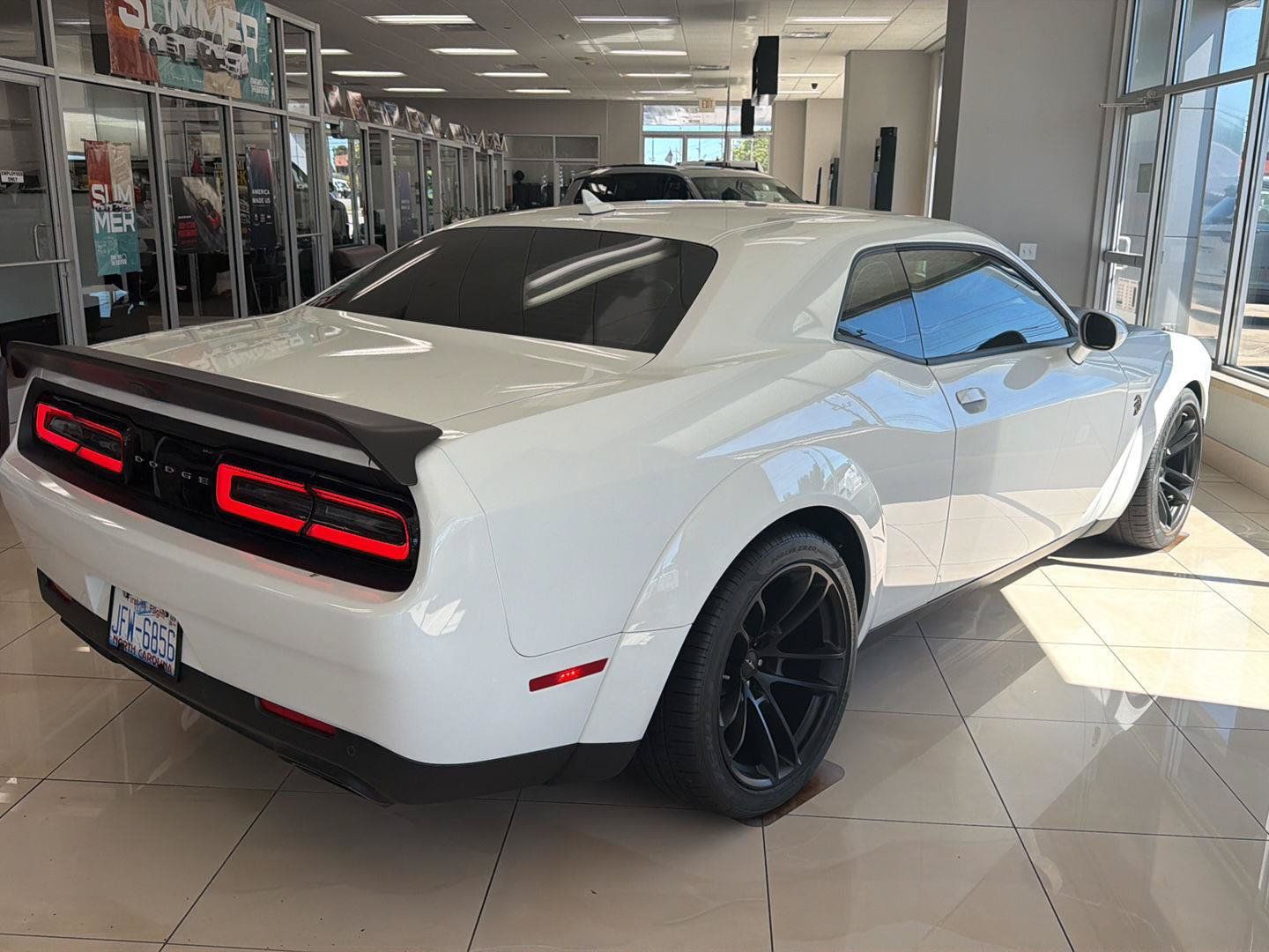 Used 2021 Dodge Challenger SRT Hellcat Redeye RWD image 11