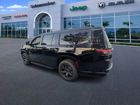 New 2026 Jeep Grand Wagoneer L Limited AWD/4WD image 5