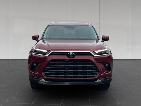 New 2026 Toyota Grand Highlander AWD image 8