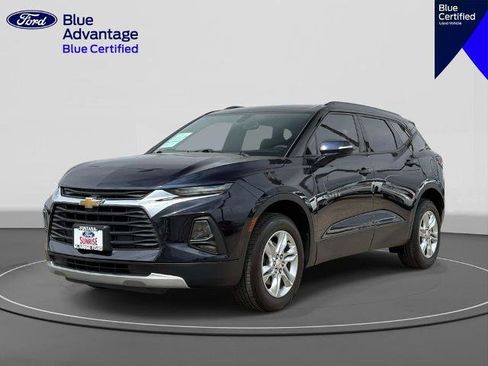 Used 2021 Chevrolet Blazer LT FWD image 1