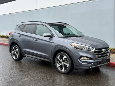Used 2016 Hyundai Tucson Limited w/ Option Group 03 image 8