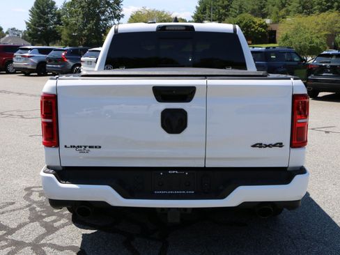 Used 2025 RAM 1500 Limited AWD/4WD image 4