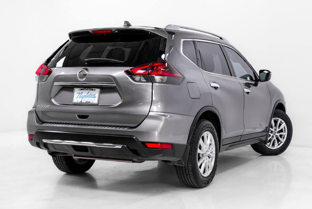 Used 2020 Nissan Rogue S w/ Special Edition Package FWD image 28