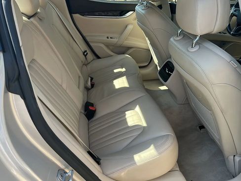 Used 2015 Maserati Ghibli S Q4 image 21