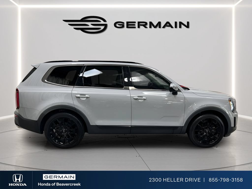Used 2022 Kia Telluride SX w/ SX Prestige Package AWD/4WD image 9