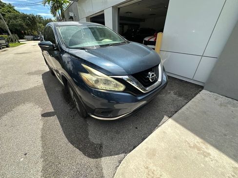 Used 2015 Nissan Murano S w/ Navigation Package FWD image 4