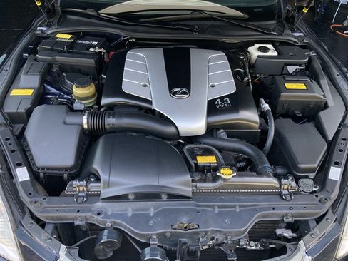 Used 2008 Lexus SC 430 Convertible RWD image 35