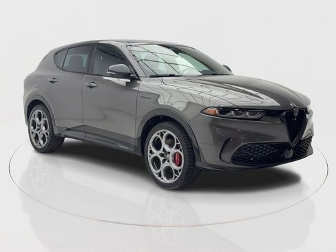 New 2024 Alfa Romeo Tonale Veloce AWD/4WD image 1