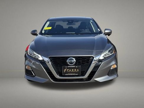 Used 2022 Nissan Altima 2.5 SV w/ SV Premium Package FWD image 9