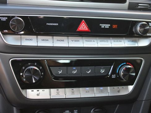 Used 2018 Hyundai Sonata Sport w/ Cargo Package image 15