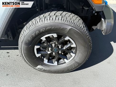 Used 2024 Jeep Wrangler Unlimited Rubicon 4xe image 15