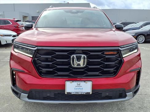 Certified 2024 Honda Pilot TrailSport image 21