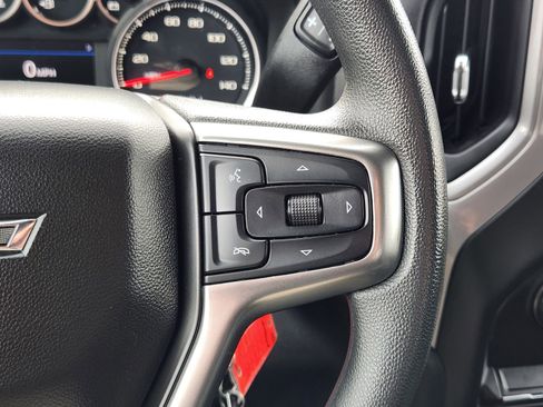 Used 2022 Chevrolet Silverado 1500 Custom Trail Boss w/ Safety Confidence Package image 32