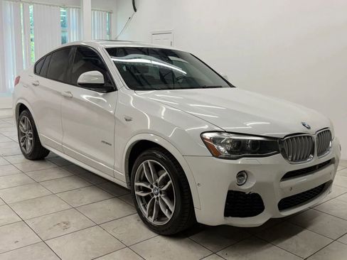Used 2018 BMW X4 xDrive28i AWD/4WD image 1