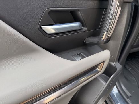 Used 2025 GMC Hummer EV 3X image 51