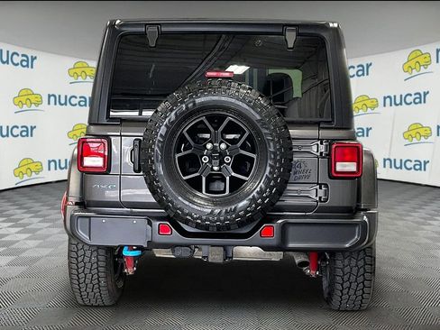 Used 2024 Jeep Wrangler Unlimited AWD/4WD image 5