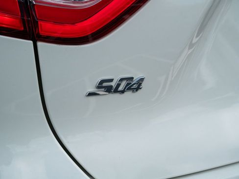 Used 2018 Maserati Levante S GranLusso AWD/4WD image 23
