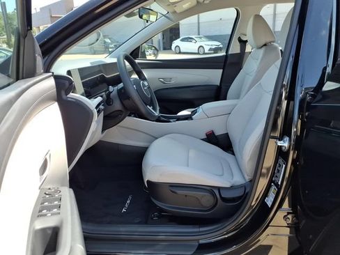 New 2026 Hyundai Tucson SE FWD image 13