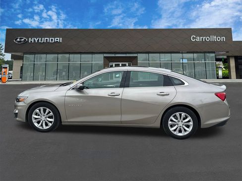 Used 2024 Chevrolet Malibu LT image 8