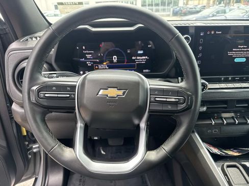Used 2025 Chevrolet Colorado W/T w/ WT Custom Package RWD image 22