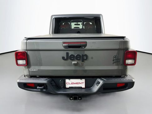 Used 2023 Jeep Gladiator Sport AWD/4WD image 8