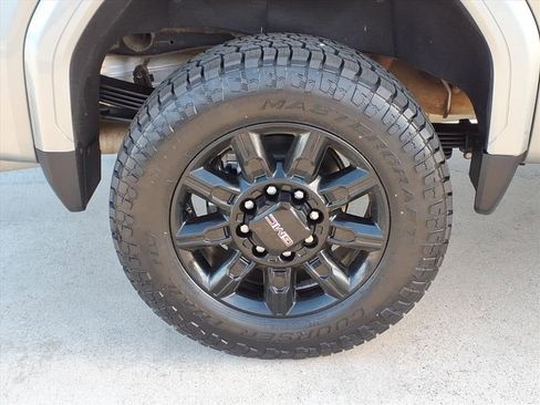 Certified 2024 GMC Sierra 2500 AT4 w/ AT4 Premium Plus Package image 13