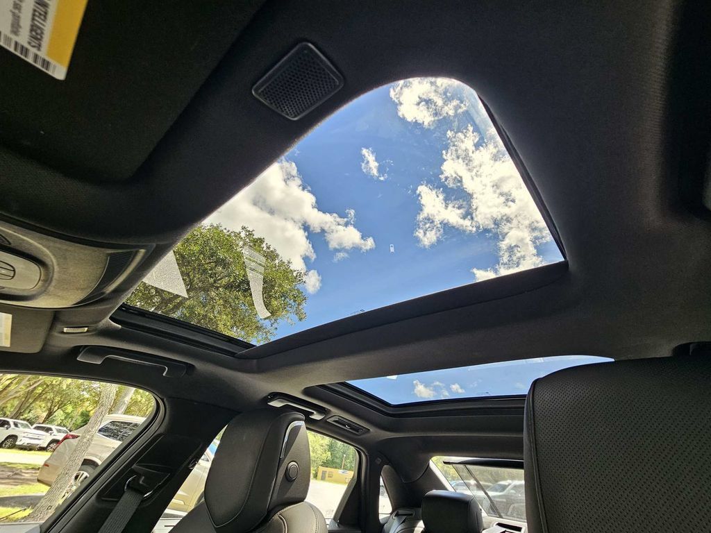 Used 2019 Cadillac CT6 Premium Luxury w/ Rear Seat Package RWD image 25