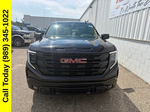 Used 2025 GMC Sierra 1500 Elevation w/ X31 Off-Road Package AWD/4WD image 3