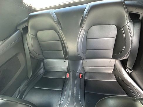 Used 2025 Ford Mustang Premium image 13