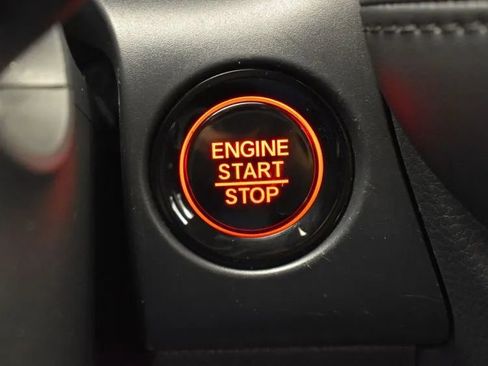 Used 2025 Honda HR-V LX image 28