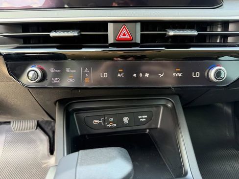 New 2026 Kia K5 LXS FWD image 25
