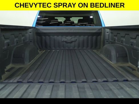Used 2022 Chevrolet Silverado 1500 Custom Trail Boss AWD/4WD image 7