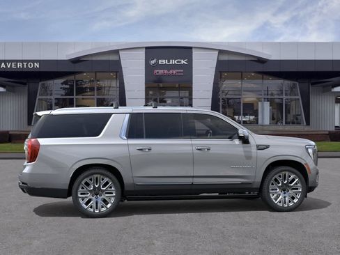 New 2026 GMC Yukon XL Denali Ultimate AWD/4WD image 5