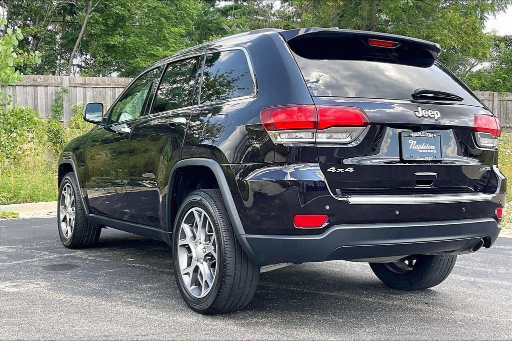 Used 2021 Jeep Grand Cherokee Limited AWD/4WD image 11