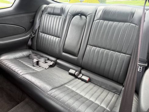 Used 2000 Chevrolet Monte Carlo SS w/ Preferred Equipment Group FWD image 8