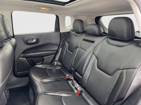 Used 2019 Jeep Compass Limited AWD/4WD image 36
