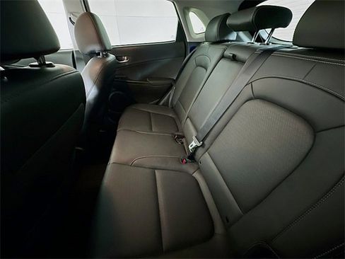 Used 2021 Hyundai Kona Limited image 22