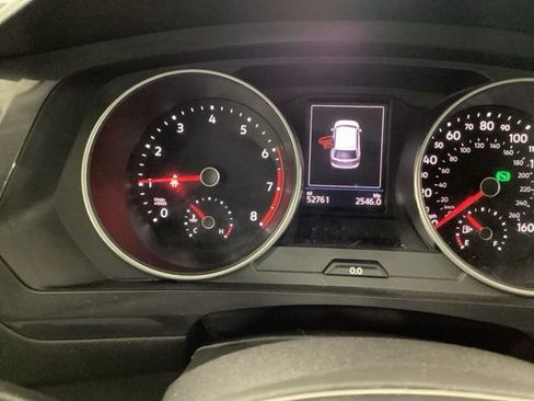 Used 2020 Volkswagen Tiguan SE w/ Panoramic Sunroof Package AWD/4WD image 8