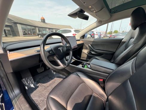 Used 2018 Tesla Model 3 Long Range image 15