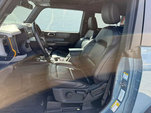 Used 2022 Ford Bronco Badlands AWD/4WD image 4