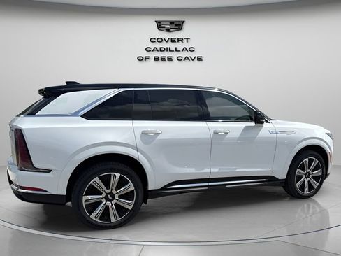 New 2025 Cadillac Escalade IQ Luxury 2 image 15