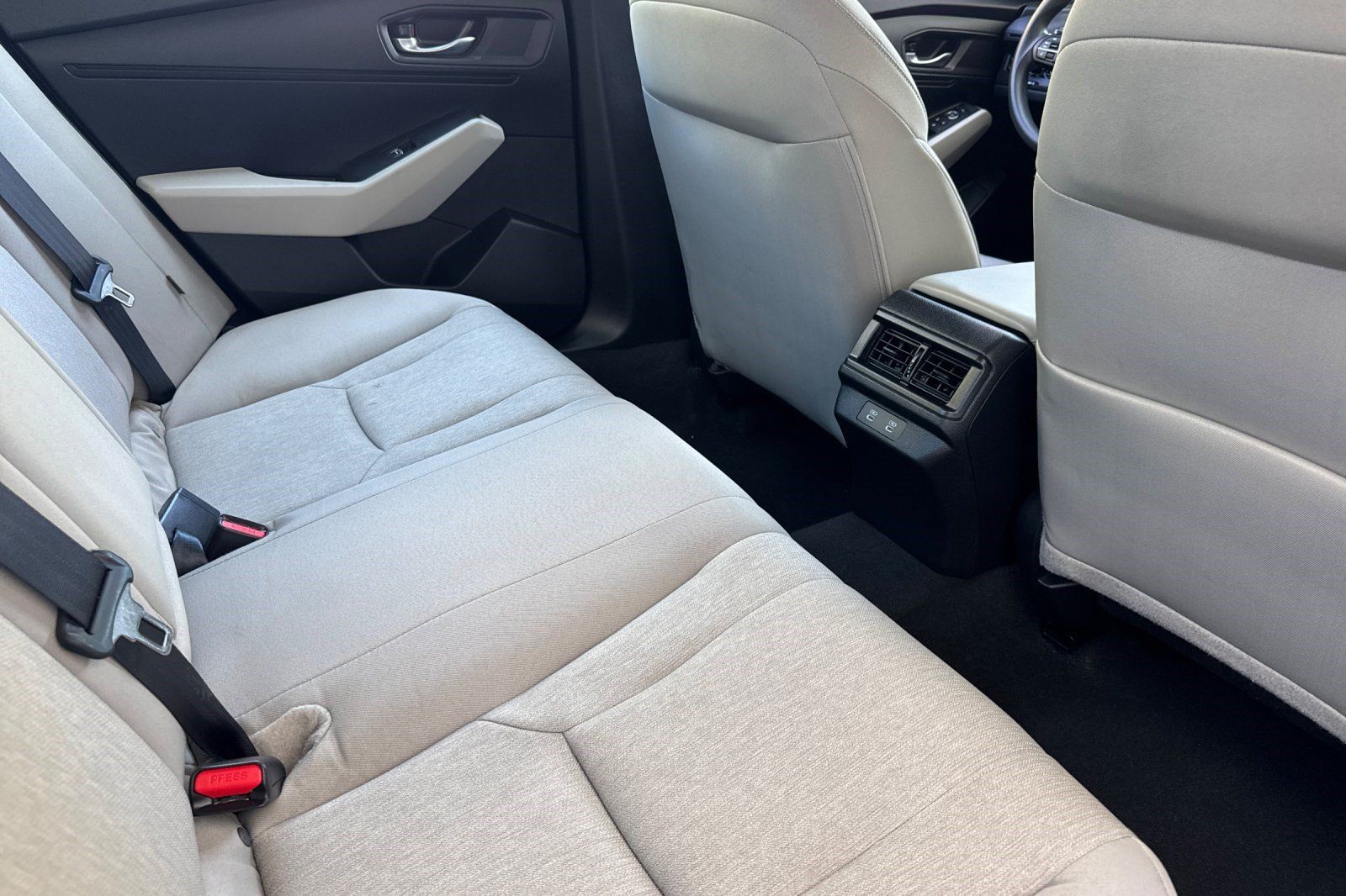 Used 2025 Honda Accord LX image 30