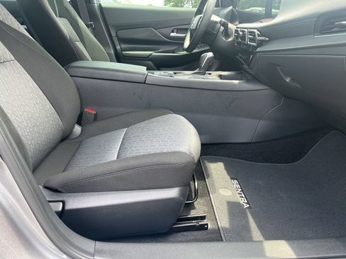 Used 2026 Nissan Sentra SV w/ Floor Mat Package FWD image 40