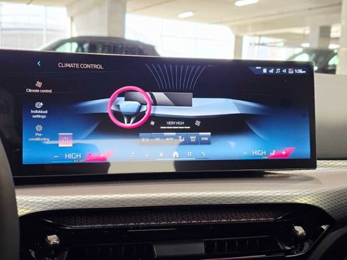 New 2026 BMW 430i xDrive Convertible image 16