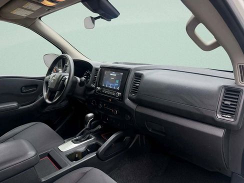 Used 2022 Nissan Frontier S w/ Technology Package image 7
